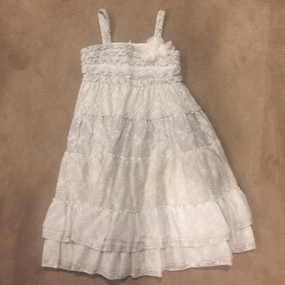 Girls dress