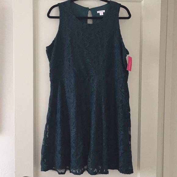 Fit and flare lace dress - forrest green - Picture 1 of 5