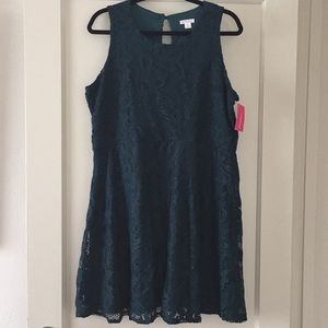 Fit and flare lace dress - forrest green