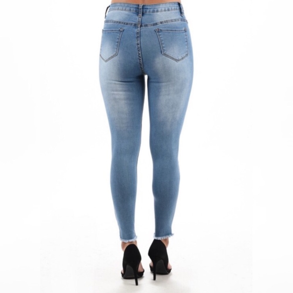 Final price💰2XL only left‼️distressed skinny jean - Picture 4 of 4