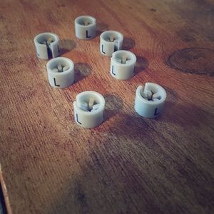 Size clips for hangers