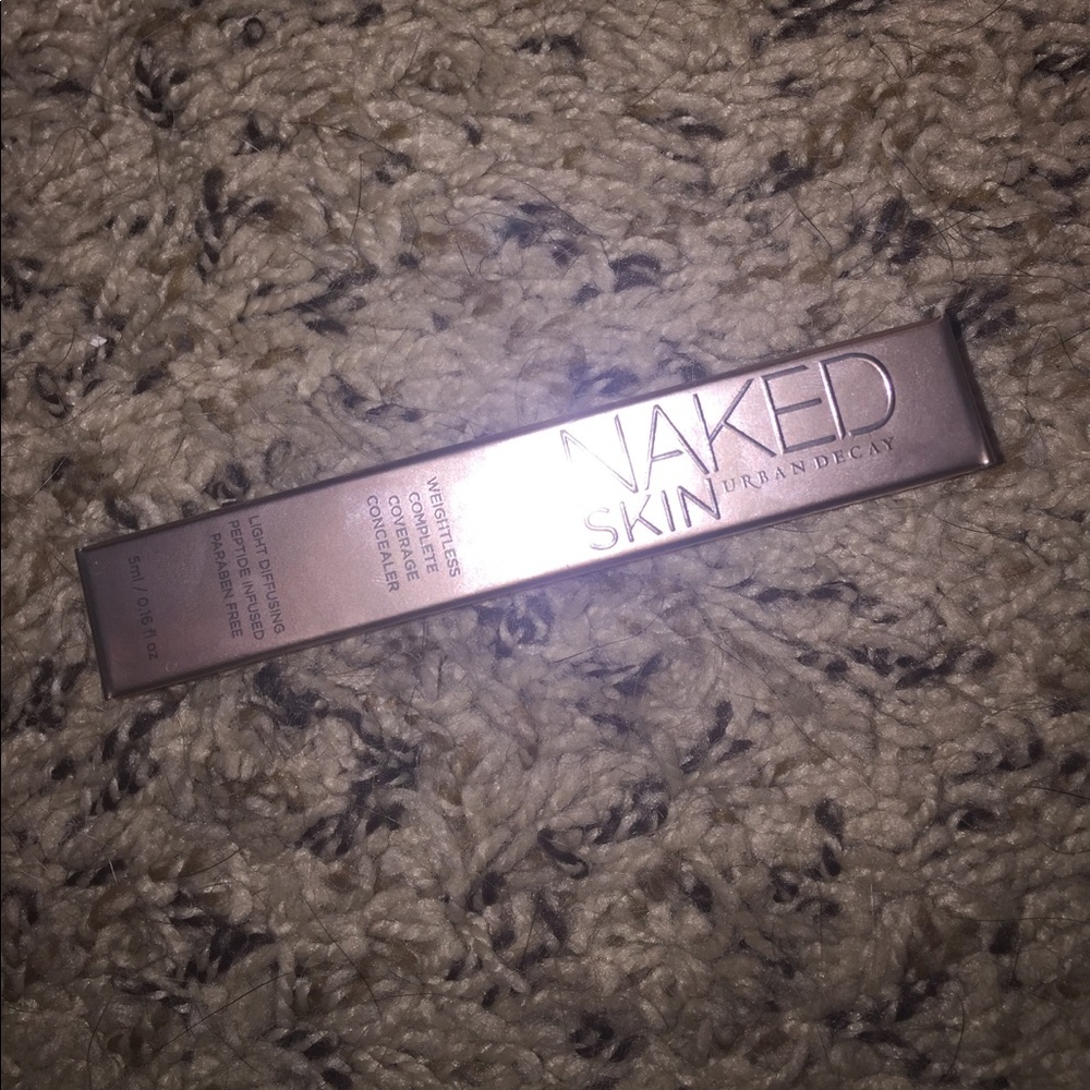 med-light neutral urban decay concealer !!