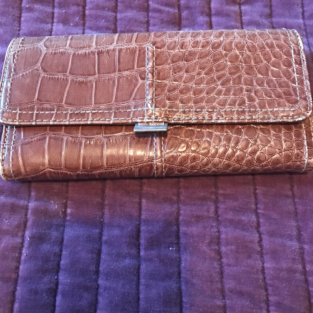 Liz Claiborne  brown leather wallet