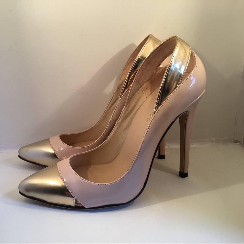 Pink and Gold Loslandifen Stiletto Shoes
