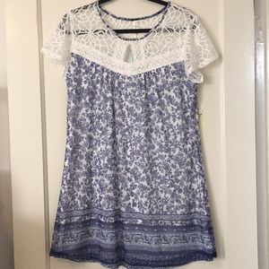 White lace and blue floral print dress