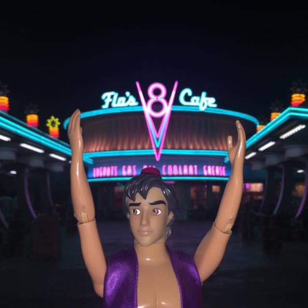 Meet your Posher, Jeni