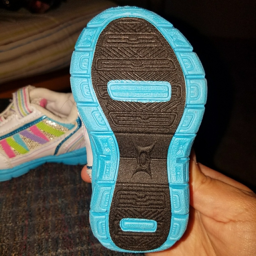 Garanimals size 2 tennis shoes