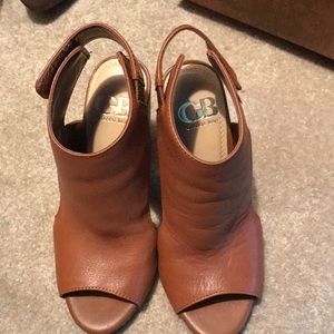 Gianni Bini brown heels