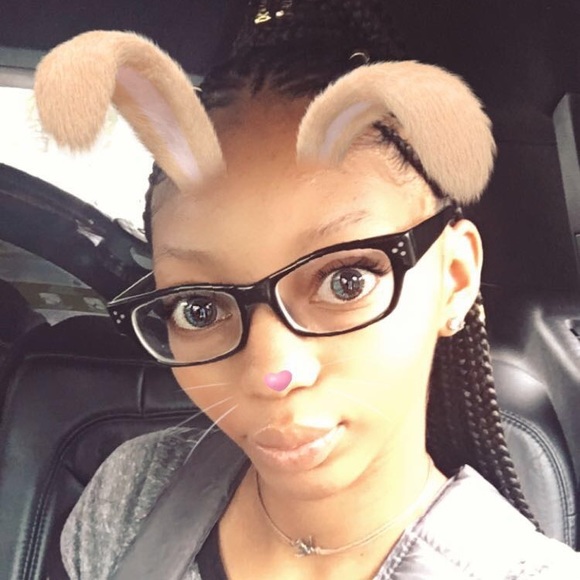 Meet your Posher, Anari - Picture 1 of 1