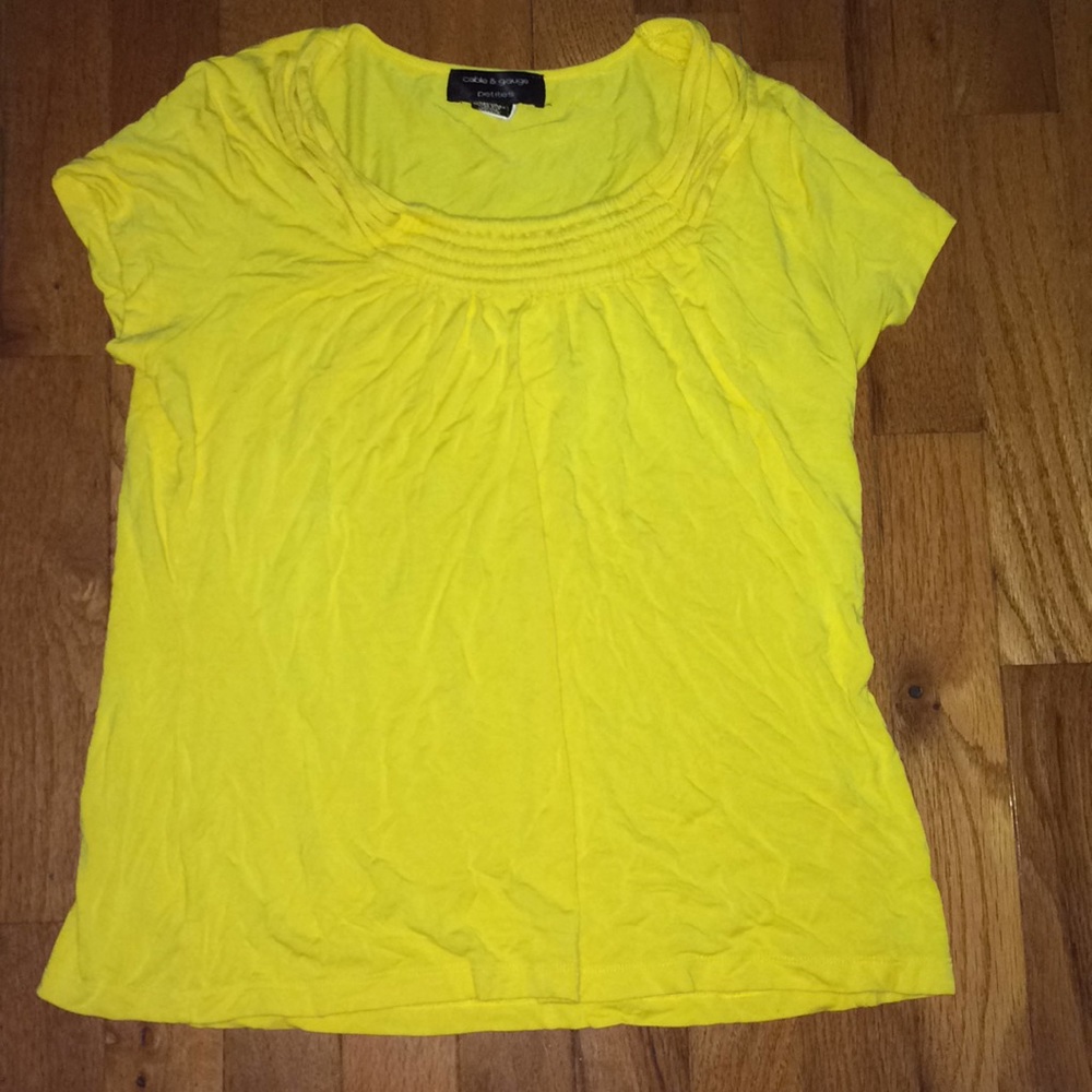 Blouse ! *OFFERS?*❣️