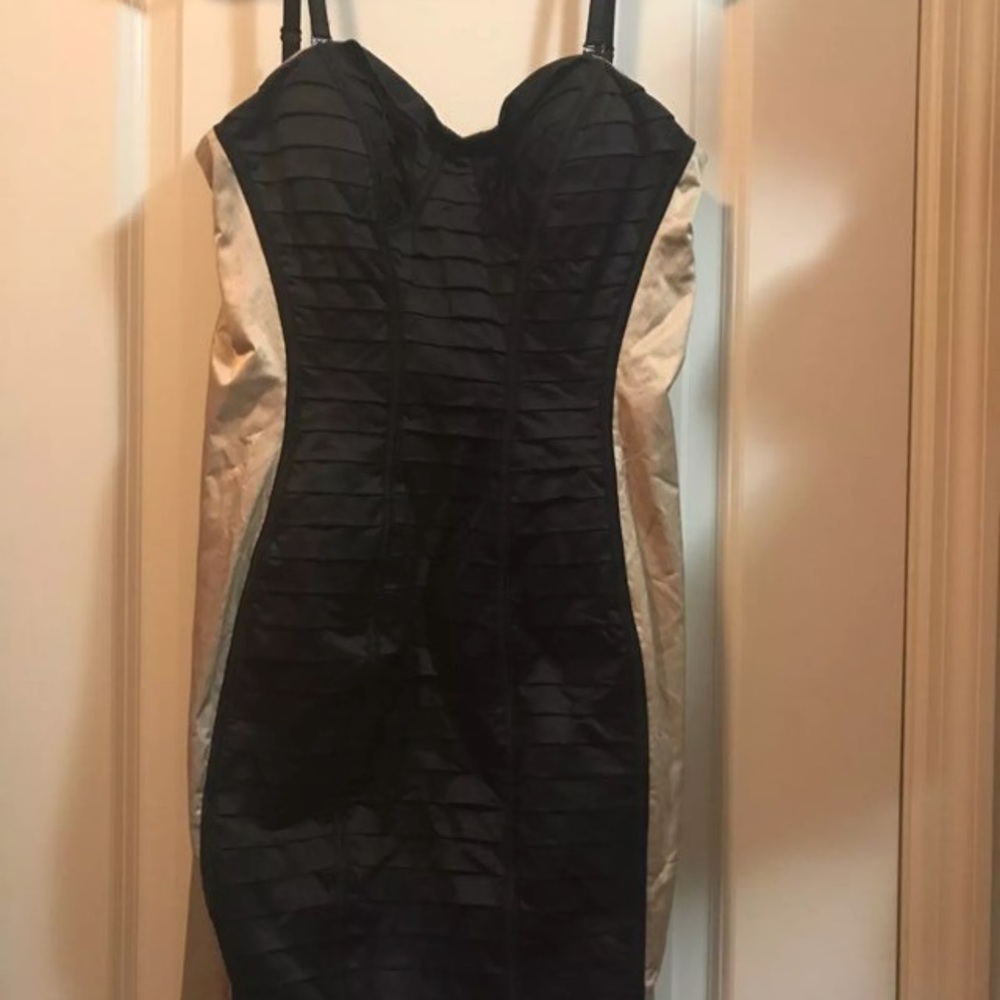 Bebe brand new body con dress