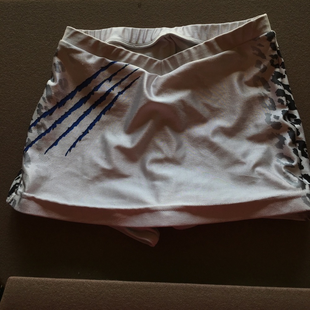 It's skirt time!!