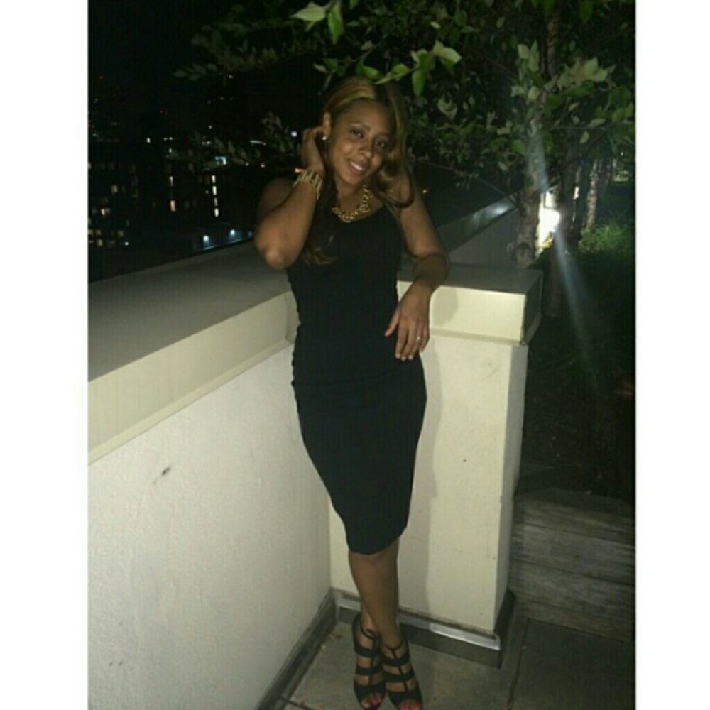 Little black dress (LBD)