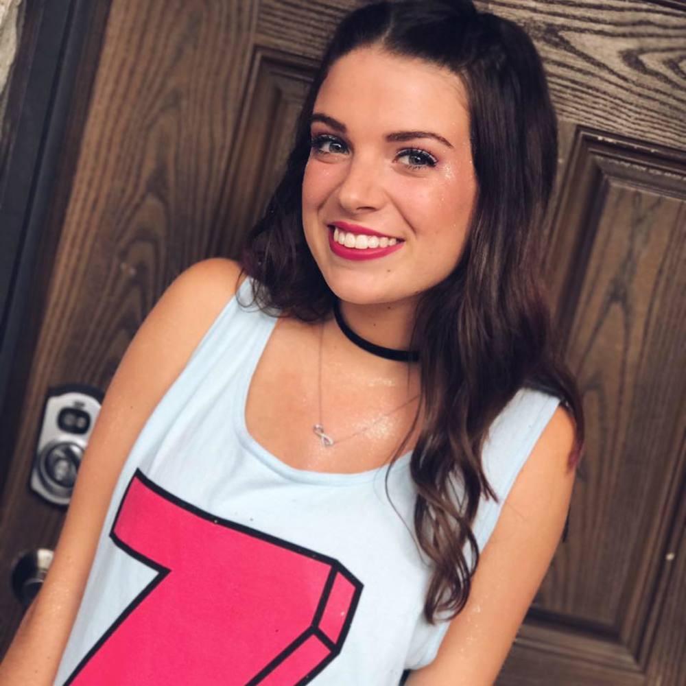 Meet your Posher, Taylor