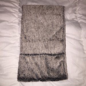 Faux Fur Circle Scarf