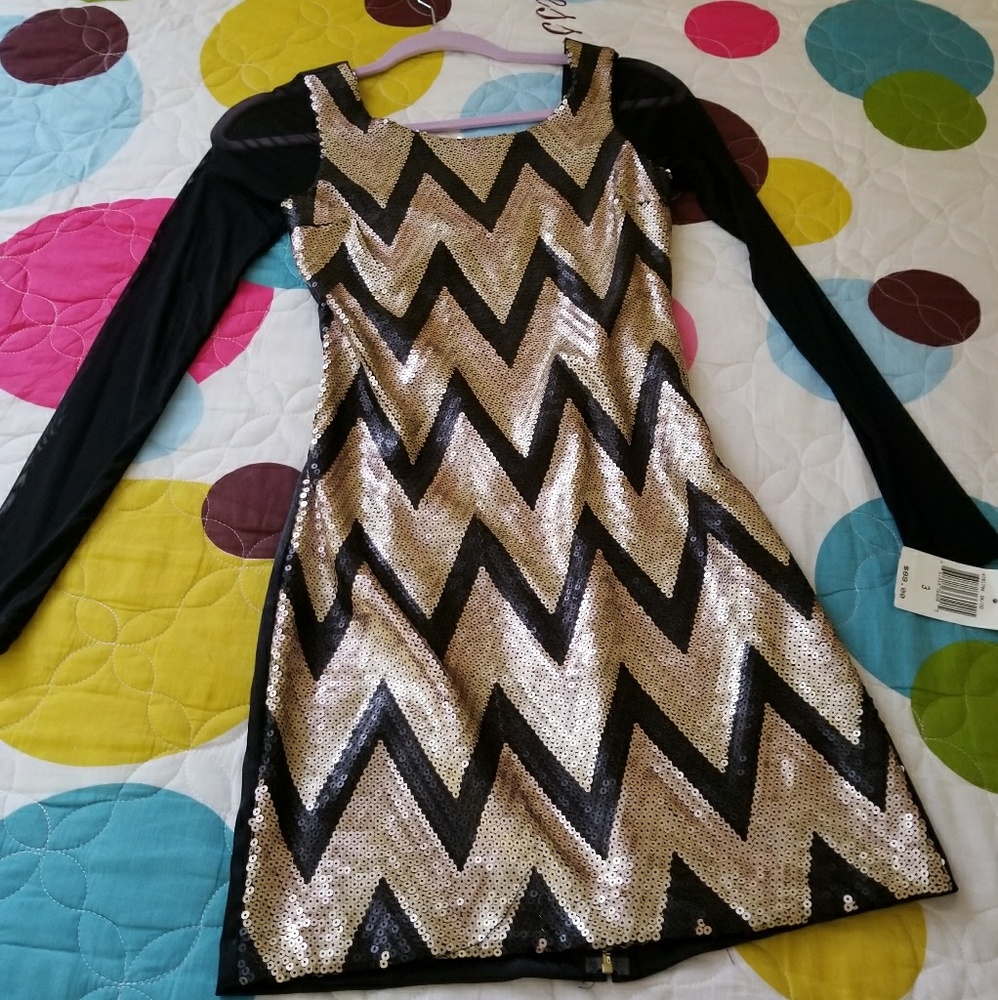New dress never used in great condition