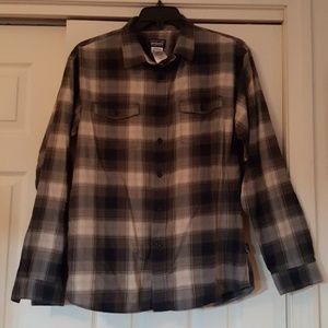 Patagonia organic cotton long sleeve button up