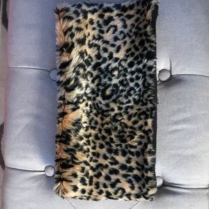 American Eagle Faux Fur Fleece Lined neck warmer