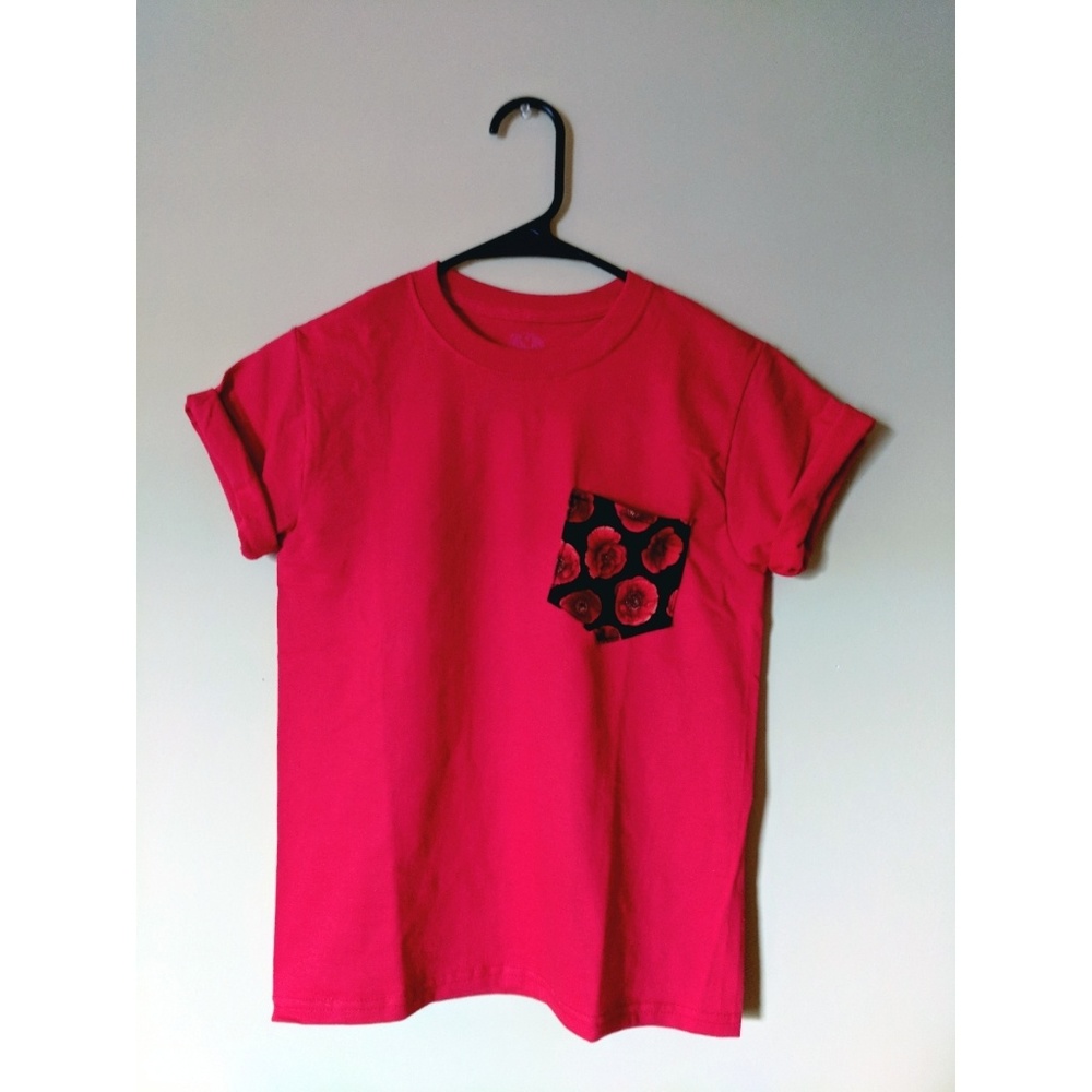 Poppy Pocket Tee