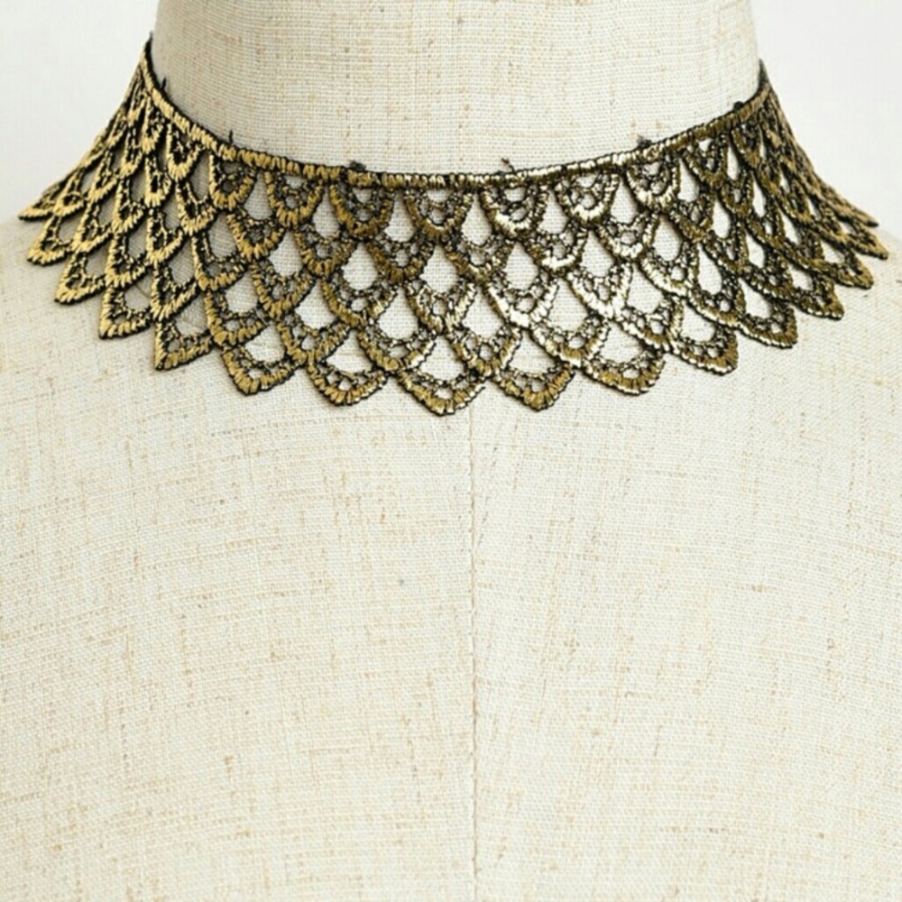 Waterfall Layered Choker