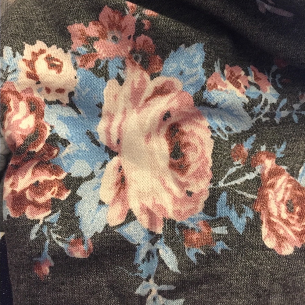 ❗️Last 1! Medium Grey blue pink floral lounge pant - Picture 5 of 5