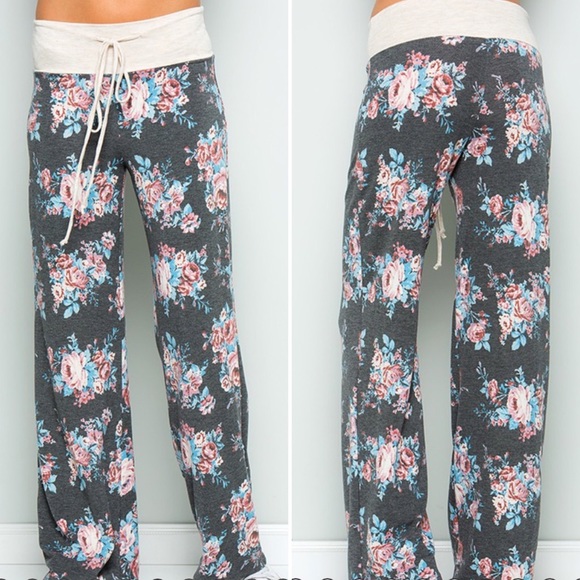 ❗️Last 1! Medium Grey blue pink floral lounge pant - Picture 2 of 5
