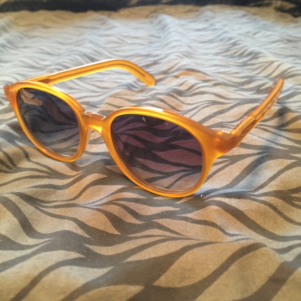 Elizabeth and James Madison Sunglasses