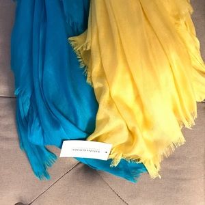 2 SCARF BUNDLE; New Banana Republic