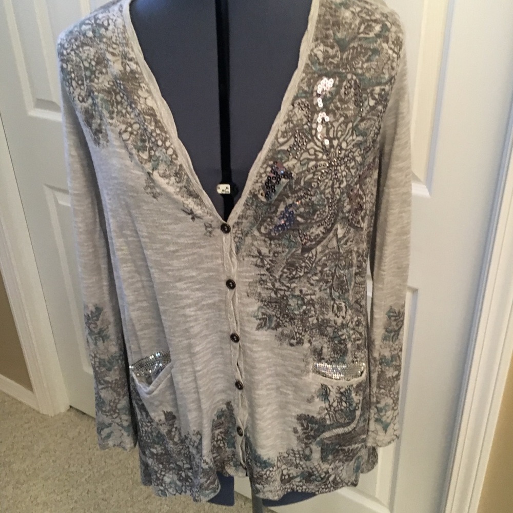 Hint of sparkle, low cut cardigan!