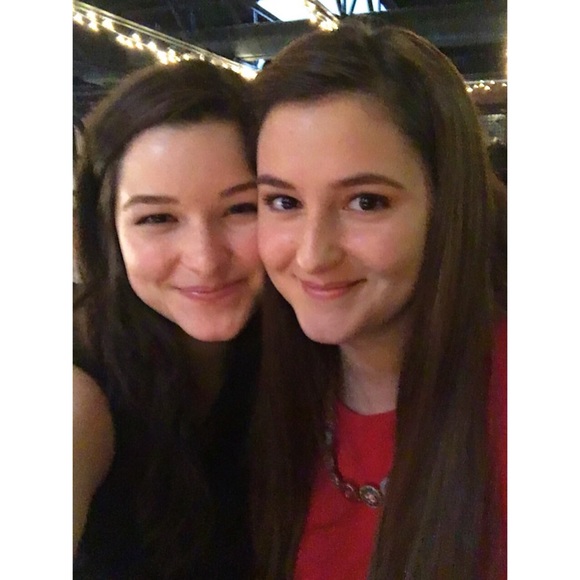 Meet your Posher, Casey - Picture 1 of 1