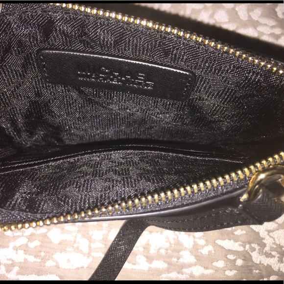 NWT MICHAEL KORS STUDDED WRISTLET - Picture 3 of 4
