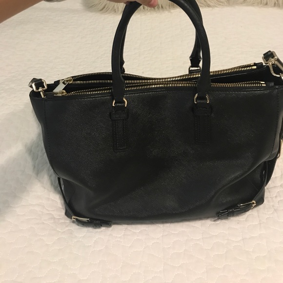 Tory Burch Robinson Handbag - Picture 8 of 8