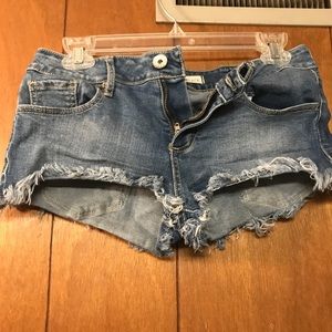 Bullhead Black Lowcut Mini Shorts