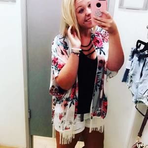 Meet your Posher, Chelsey