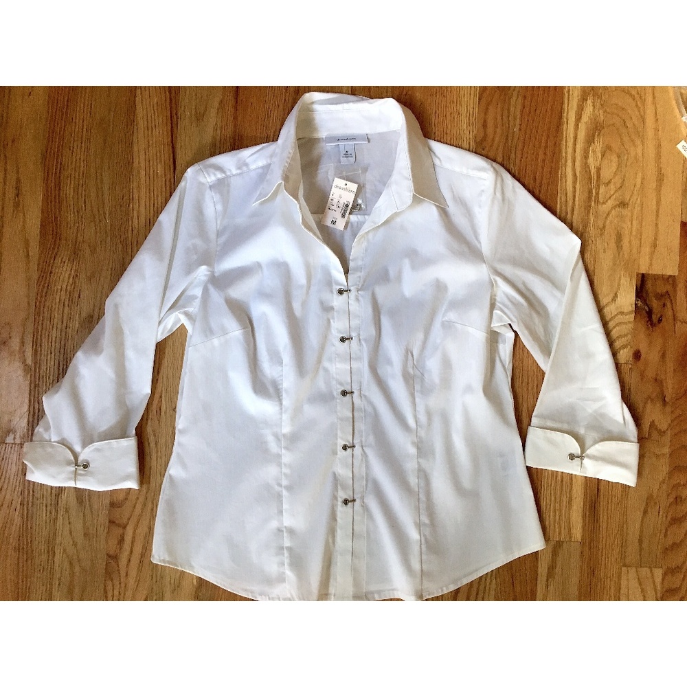 Silver Hook Closure 3/4 Sleeve Button Down
