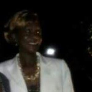 Meet your Posher, Henrietta