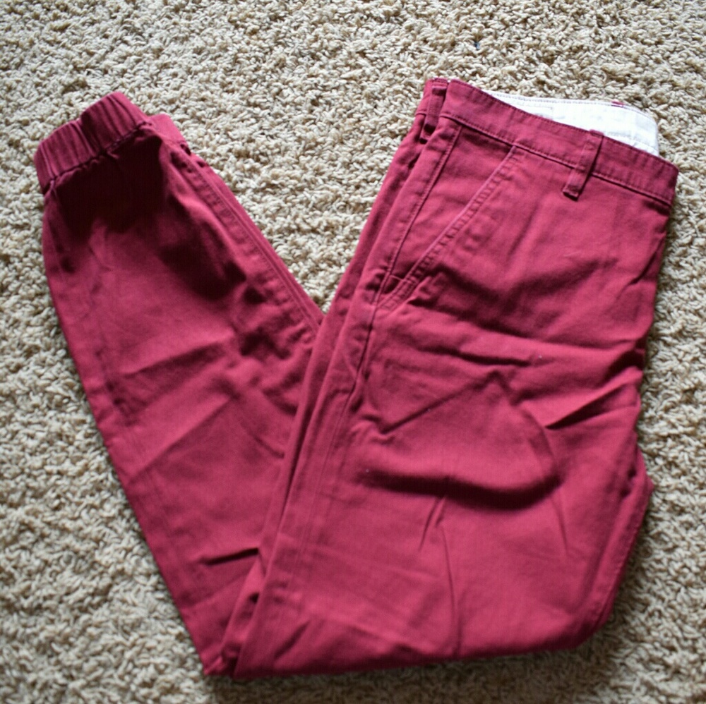 Levi's Burgundy Chino Joggers 34x34