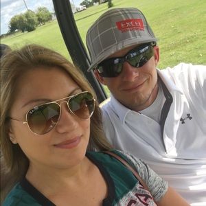 Meet your Posher, Jonathan