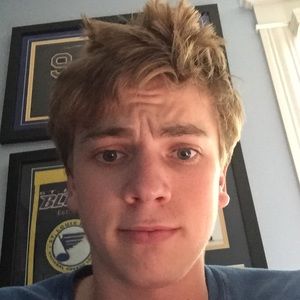 Meet your Posher, Andrew