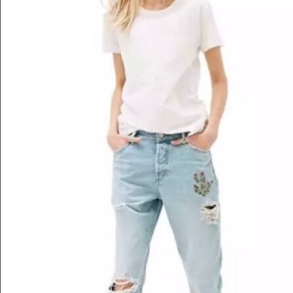 Embroidered Ripped Jean - Picture 2 of 8