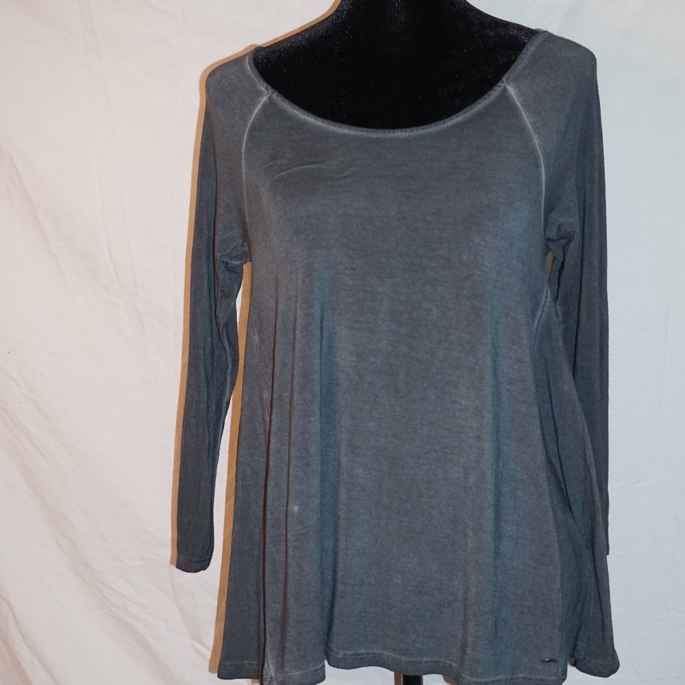 Gray Sweater with open back