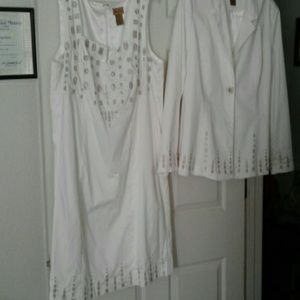 @2 Piece jacket and Dress with Gold embroidery on