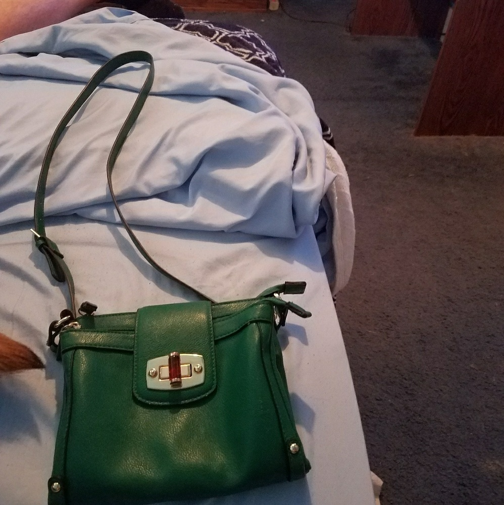A purse!