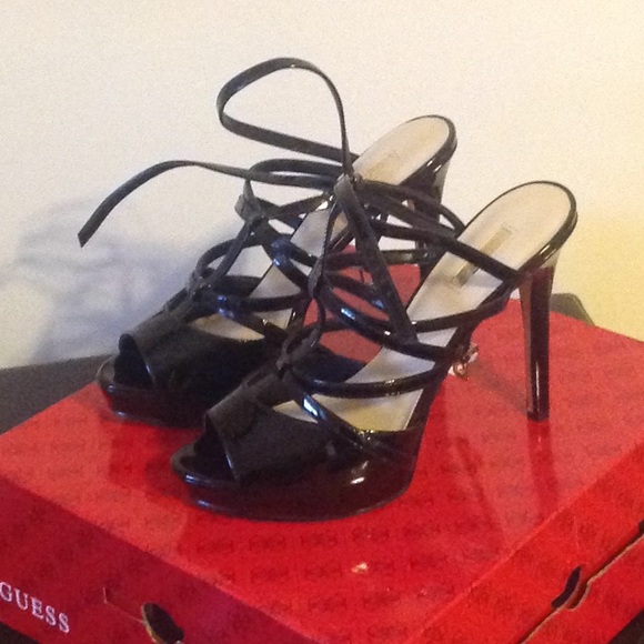 Guess Heels - Picture 1 of 5