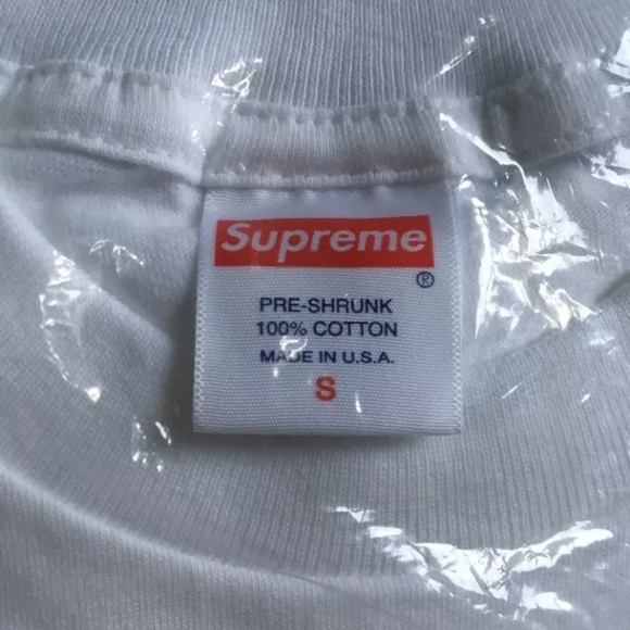 🔴🔴SOLD🔴🔴NWT Supreme FW17 kiss tee - Picture 5 of 6