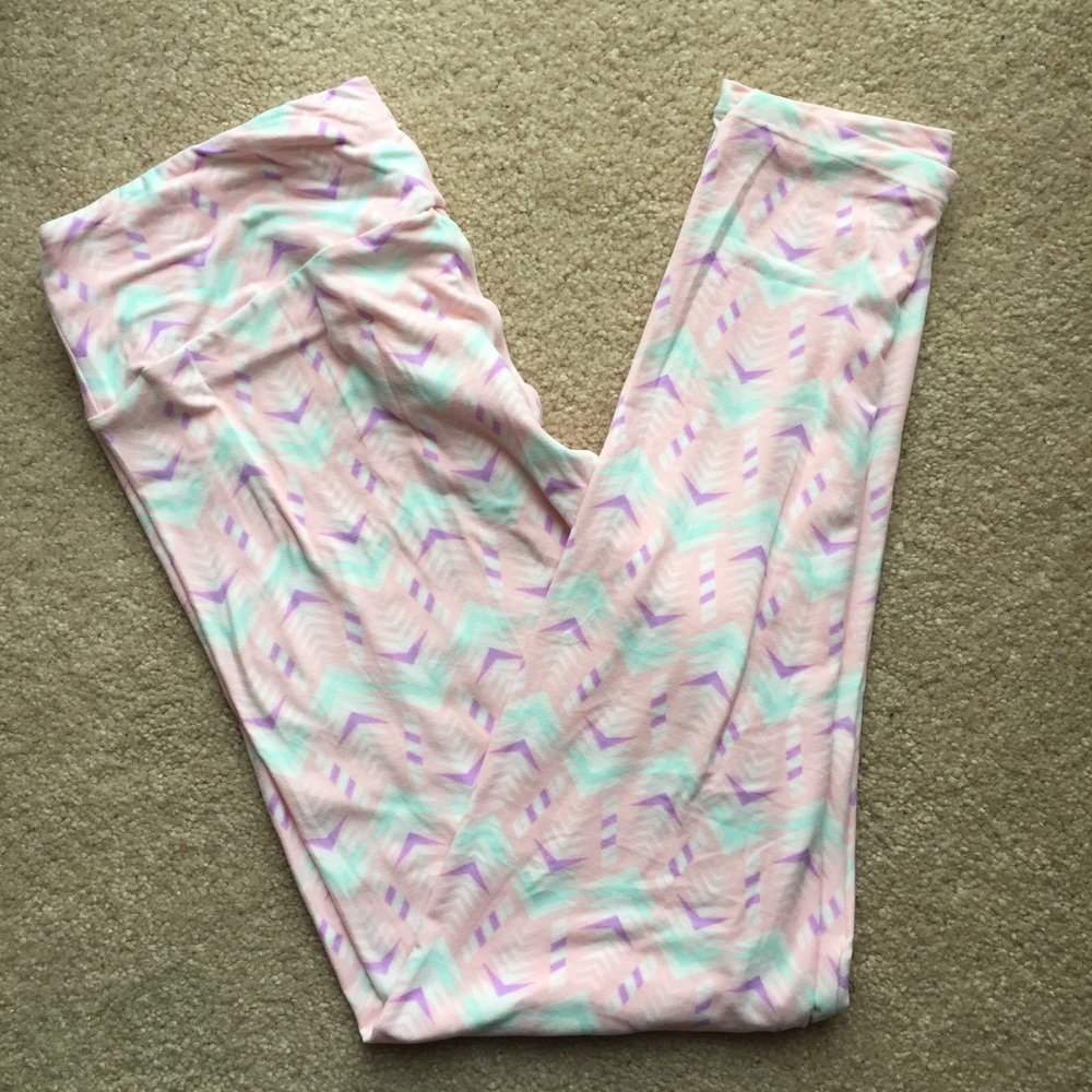 NWOT LuLaRoe Leggings