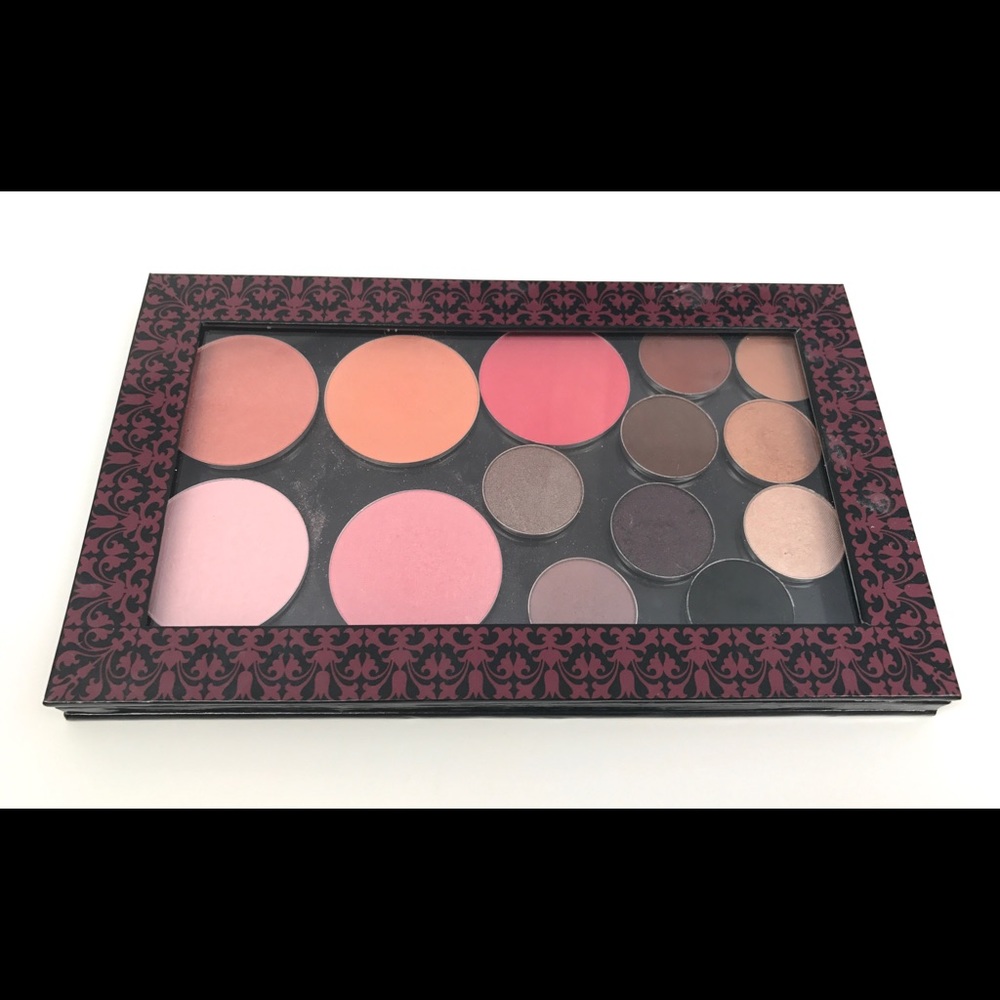 akeup Geek Large Z Palette with Blushes, Eyeshadow
