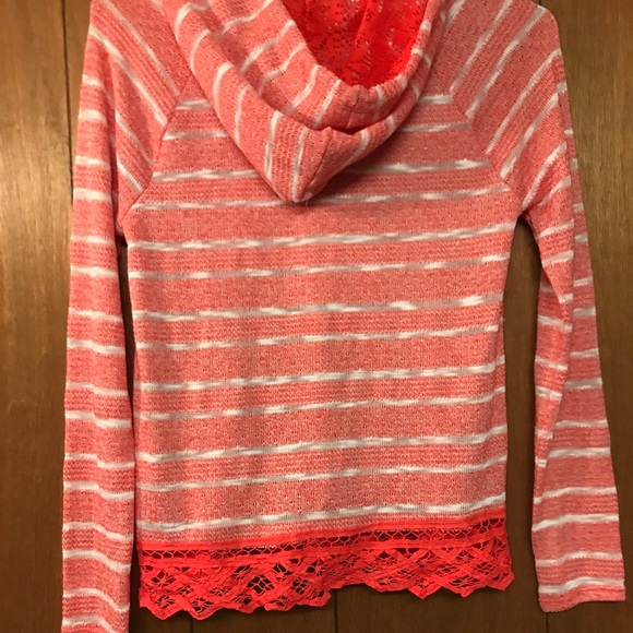 Lace Detail Hoodie - Picture 3 of 4