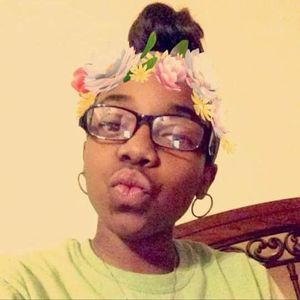 Meet your Posher, Diamond