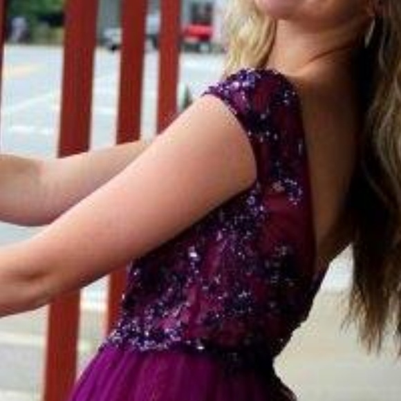 HOMECOMING Sherri Hill Purple Mini Dress Size 00 - Picture 3 of 8